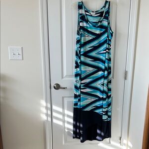 Avenue Teal & Navy Geometric High-Low Maxi Dress